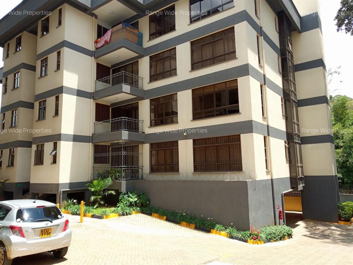 2 Bed Apartment with En Suite in Westlands Area - 10