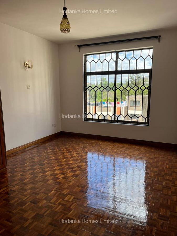 Serviced 3 Bed Apartment with En Suite in Kilimani - 4