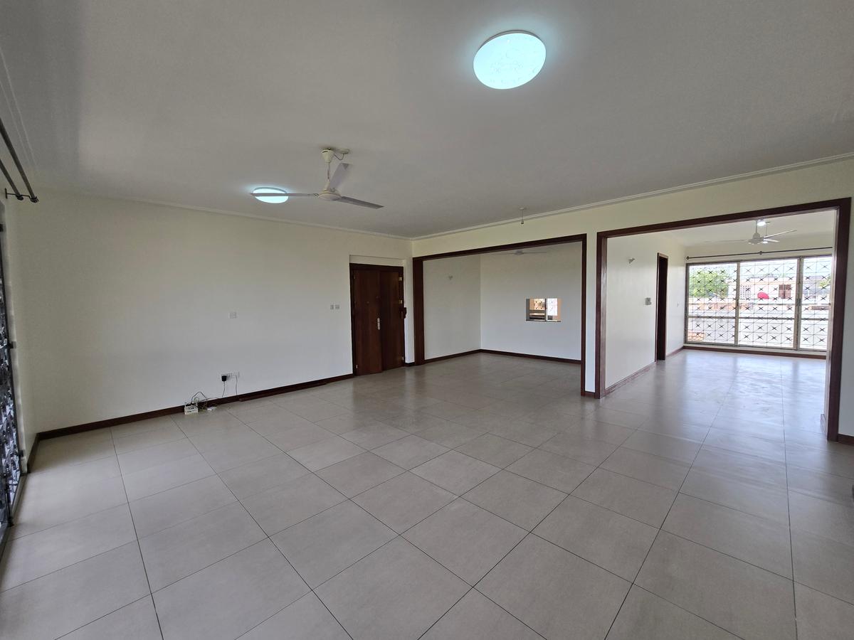 3 Bed Apartment with En Suite in Nyali Area - 3