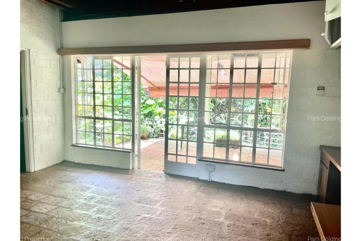 1 Bed House with En Suite in Kyuna - 6