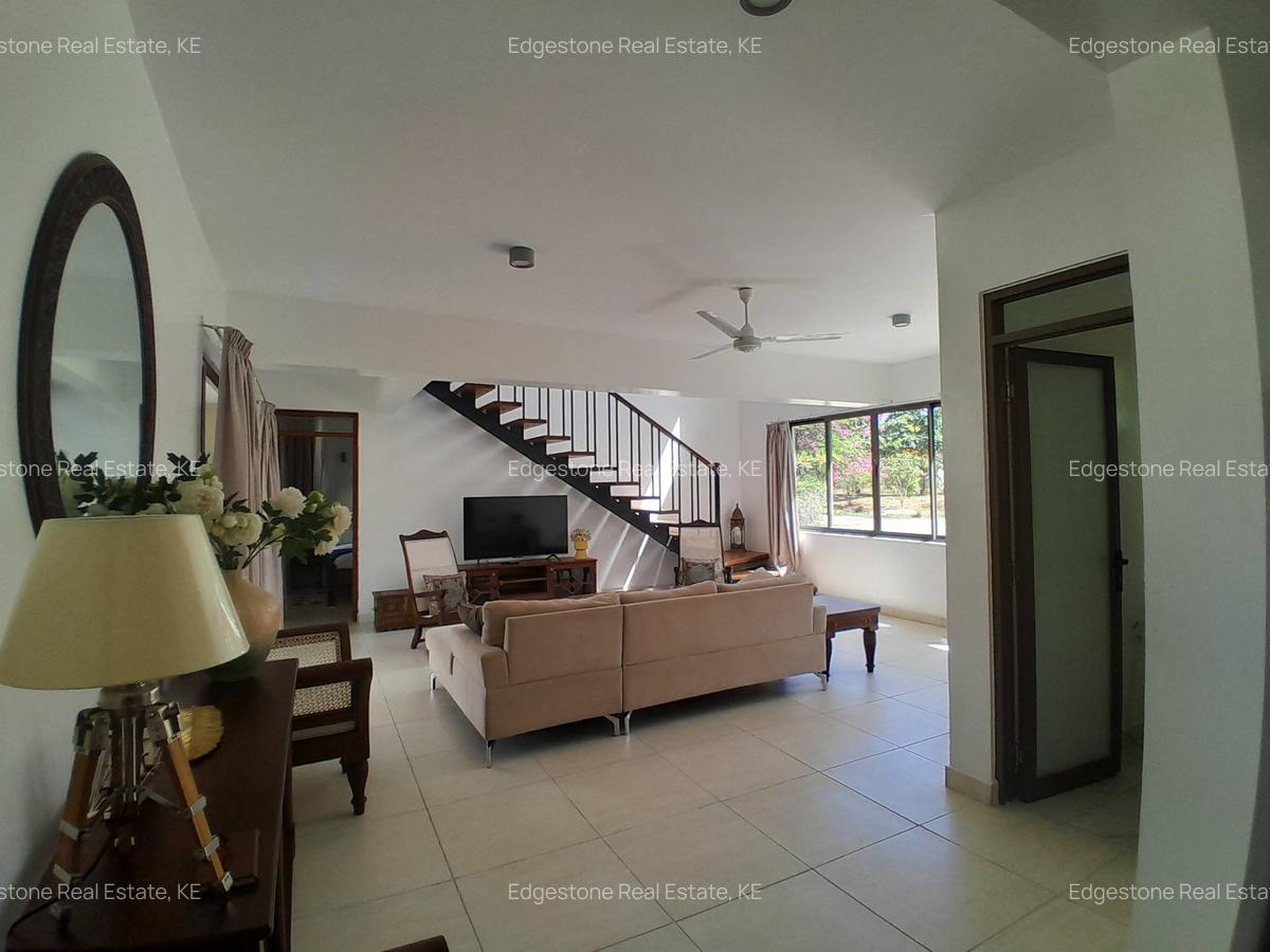 Furnished 3 Bed Apartment with En Suite in Vipingo - 8