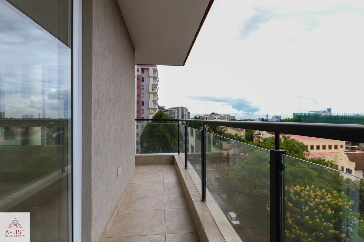 4 Bed Apartment with En Suite at General Mathenge - 3