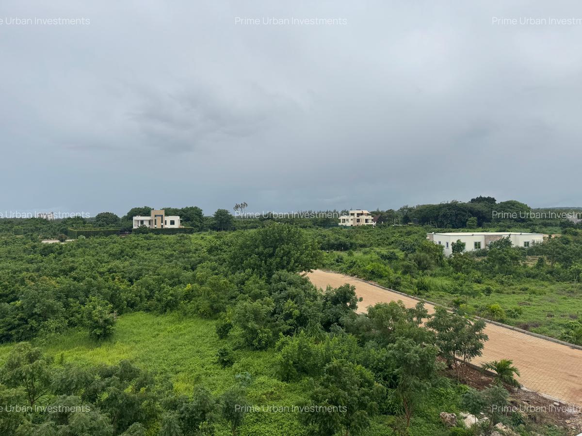 5,445 ft² Land in Vipingo - 3