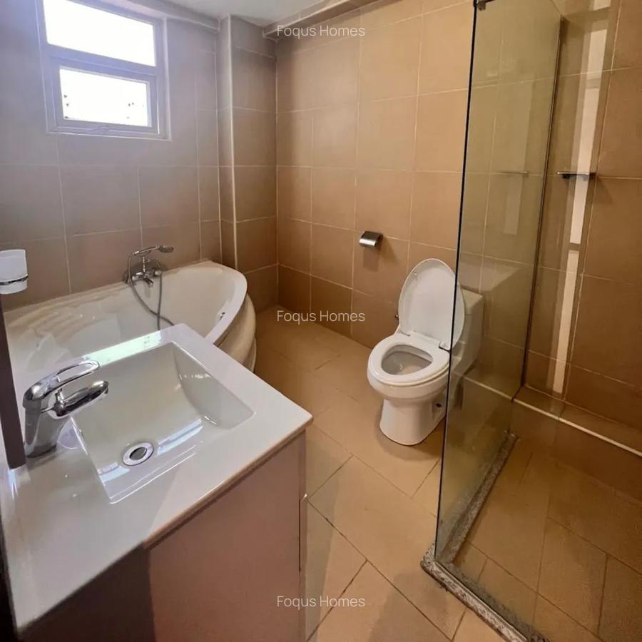 3 Bed Apartment with En Suite at Hatheru - 12