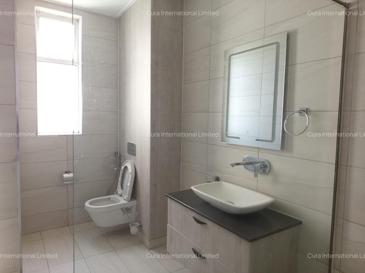 2 Bed Apartment in Westlands Area - 5