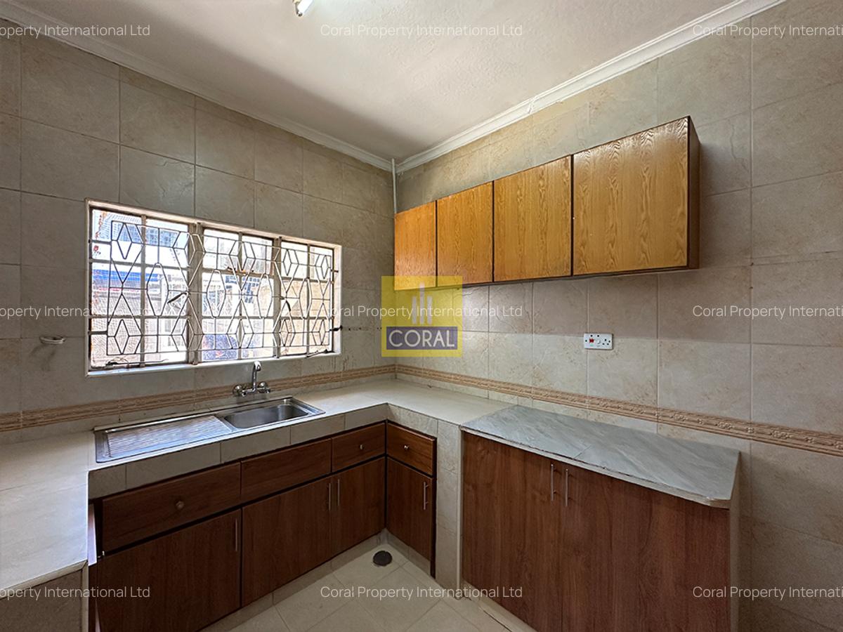 2 Bed Townhouse in Brookside - 3