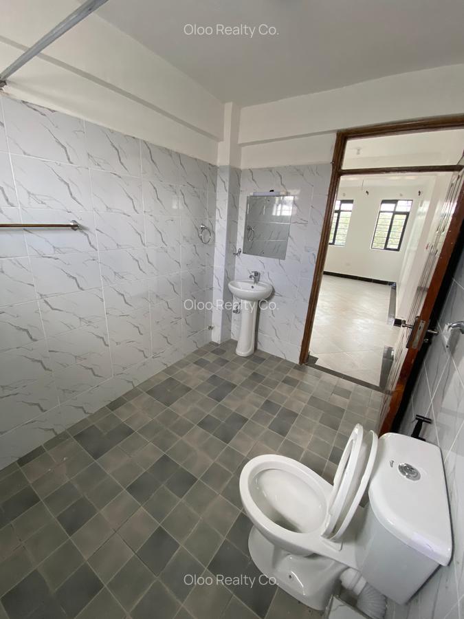 3 Bed Apartment with En Suite at Kabiria Road - 15