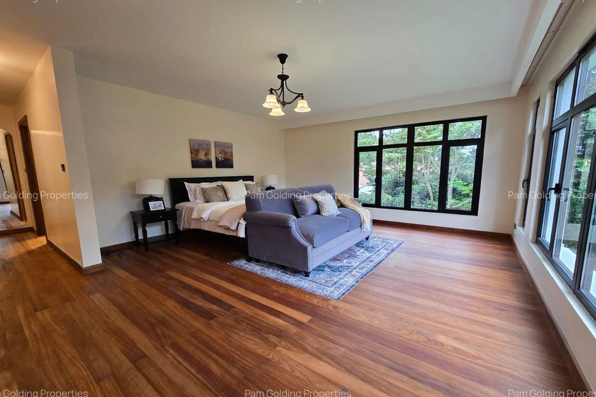 5 Bed House in Runda - 10