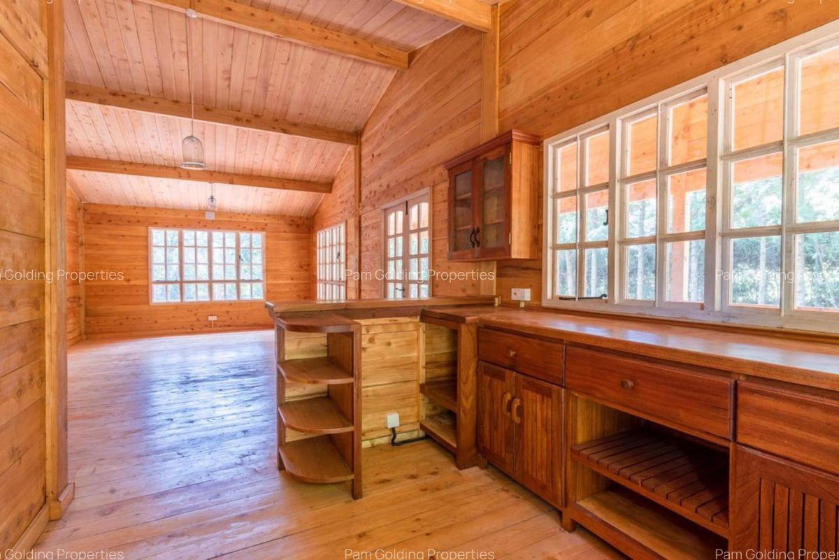 2 Bed House with En Suite in Karen - 3