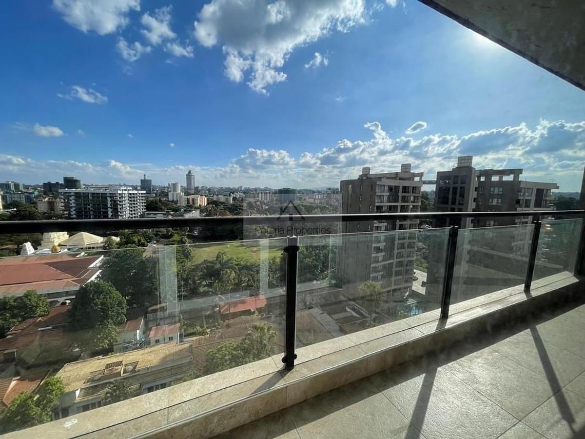 4 Bed Apartment with En Suite in Westlands Area - 1