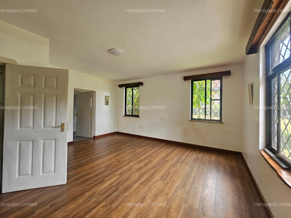 4 Bed Villa with En Suite in Kiambu Road - 3