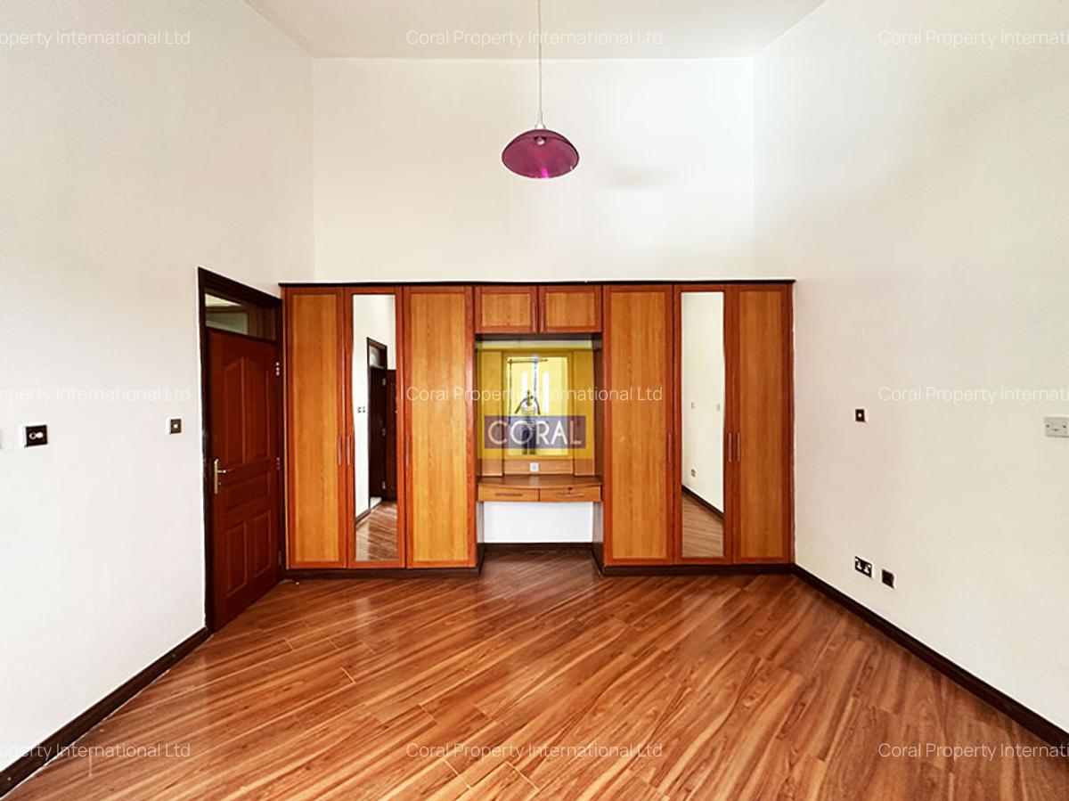 4 Bed Townhouse with Swimming Pool in Westlands Area - 7