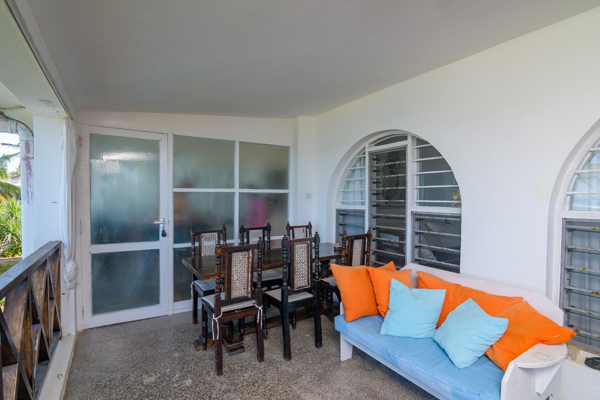 Furnished 2 Bed Apartment with Swimming Pool at Silver Sands Road - 6