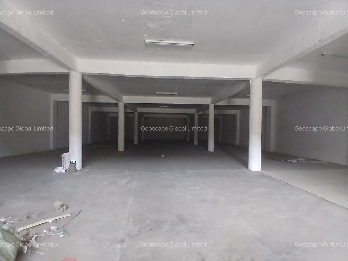10,000 ft² Warehouse with Parking in Syokimau - 1