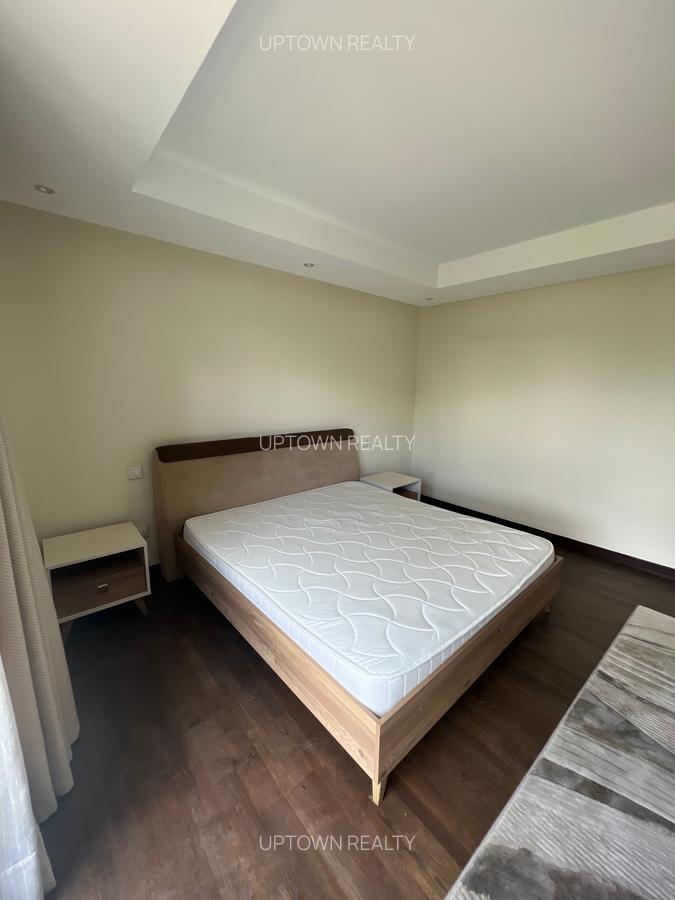 Serviced 3 Bed Apartment with En Suite at Riverside - 13