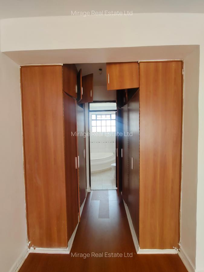 4 Bed Apartment with Swimming Pool in Kileleshwa - 9