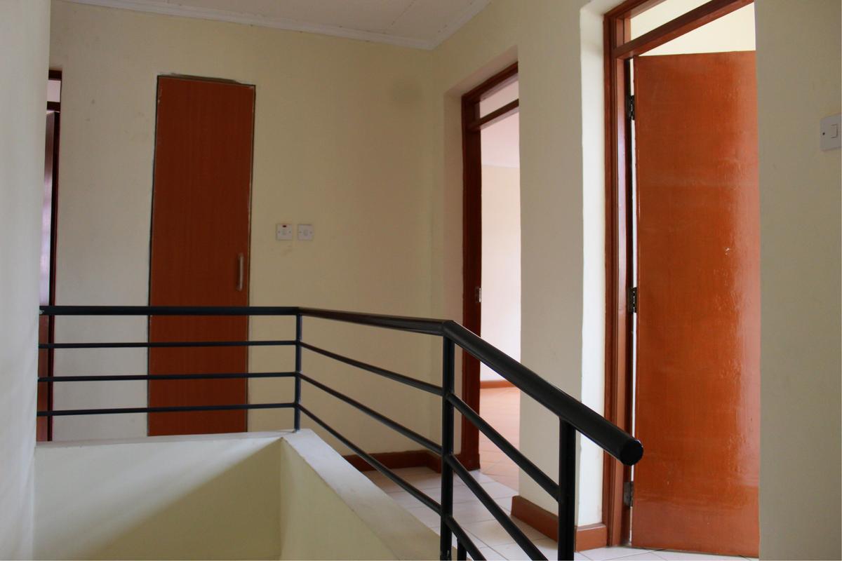 4 Bed Townhouse with En Suite in Embakasi - 4