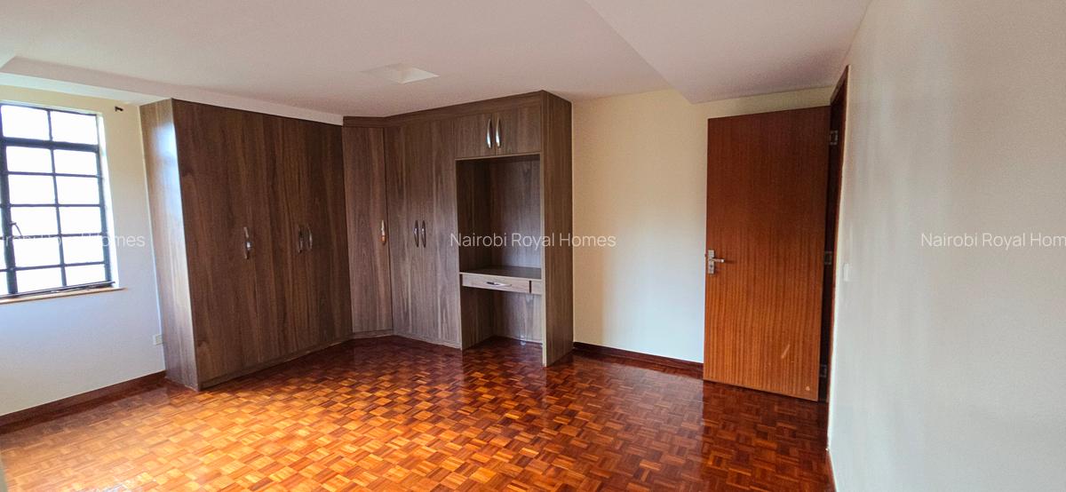 4 Bed Townhouse with En Suite at Kitisuru Ridge - 16