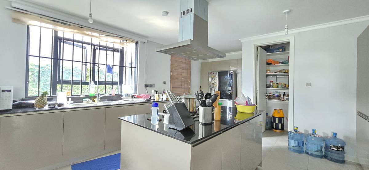5 Bed Villa with En Suite at Kiambu Rd - 3