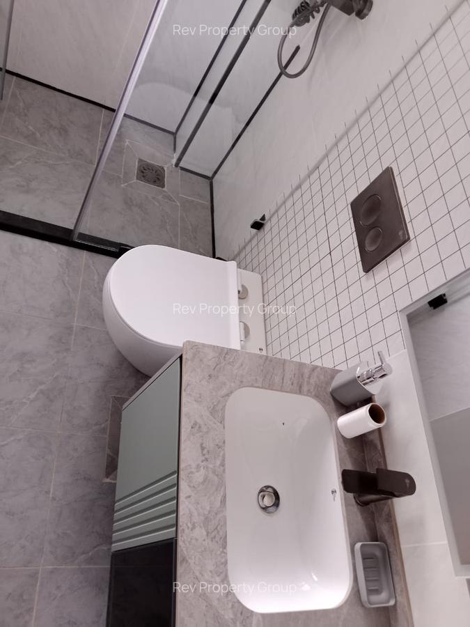 Serviced 1 Bed Apartment with En Suite in Kilimani - 8