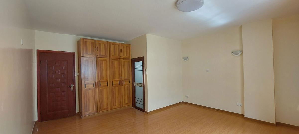 4 Bed Apartment with En Suite in Kilimani - 13