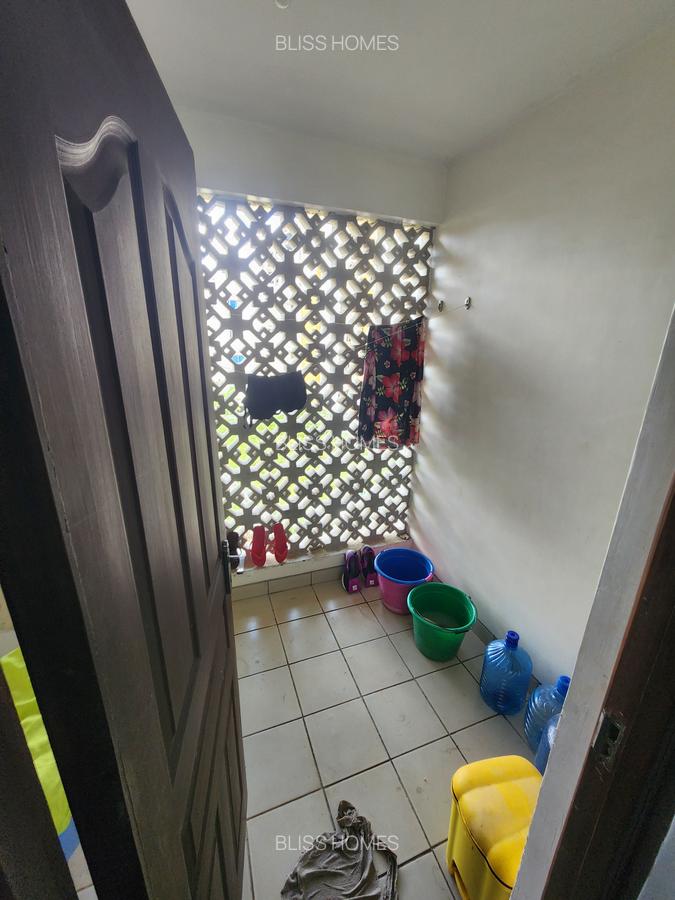 2 Bed Apartment with Borehole at Quick Mart Links Road - 15