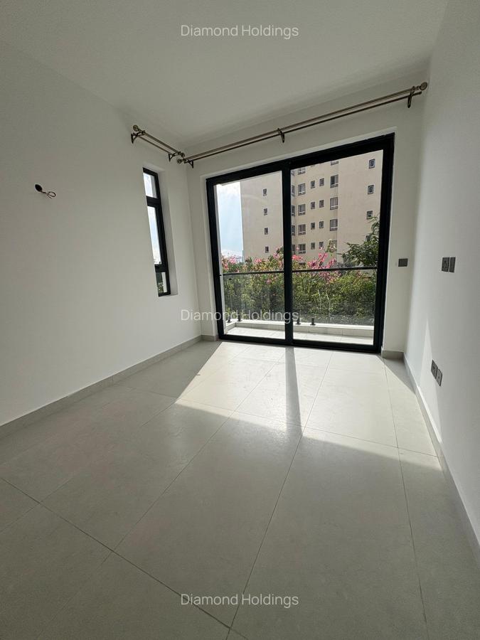 3 Bed Apartment with En Suite in Westlands Area - 10