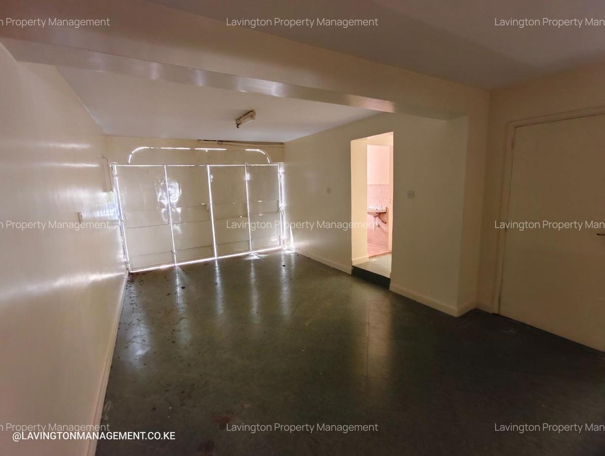 4 Bed Townhouse with En Suite at Lavington Green - 16
