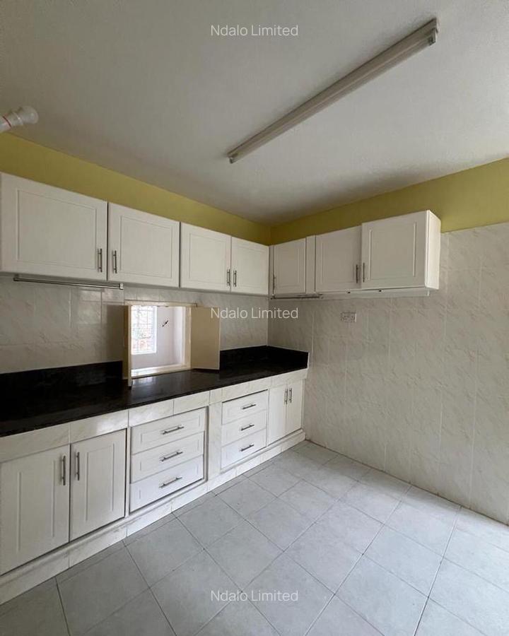 4 Bed Townhouse with En Suite at Kilimani - 5