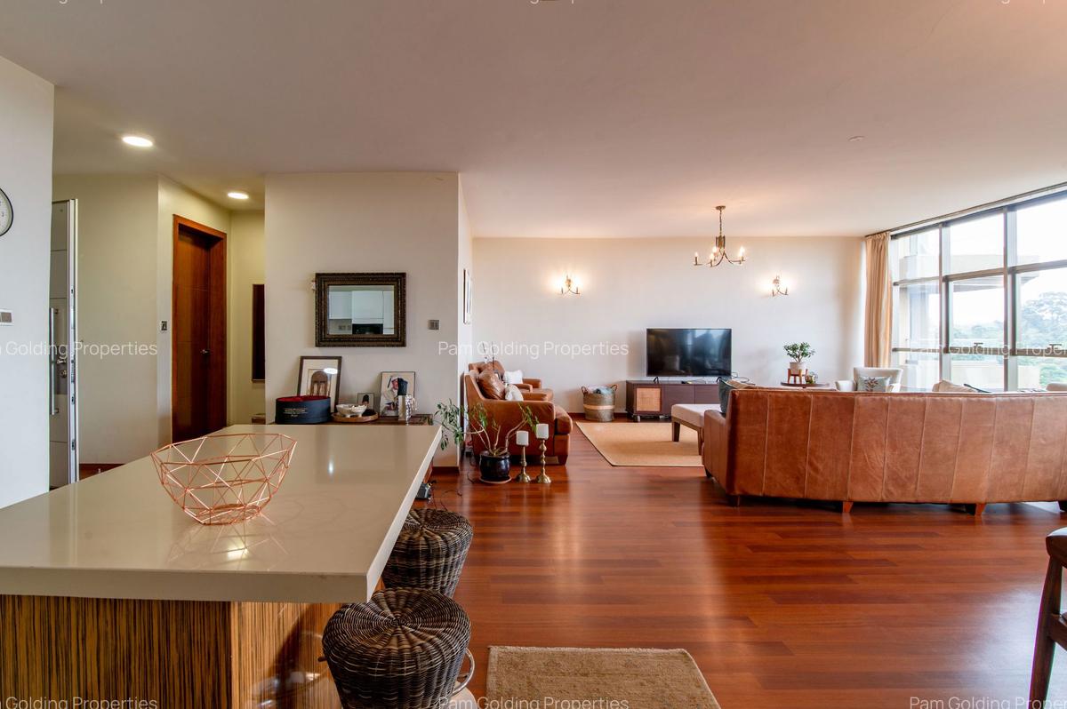 3 Bed Apartment with En Suite at 6Th Parklands - 9