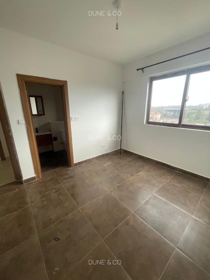 Serviced 3 Bed Apartment with En Suite in Westlands Area - 17