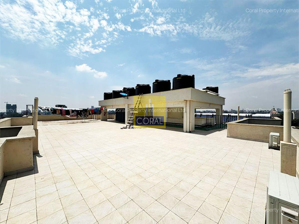 2 Bed Apartment in Brookside - 19