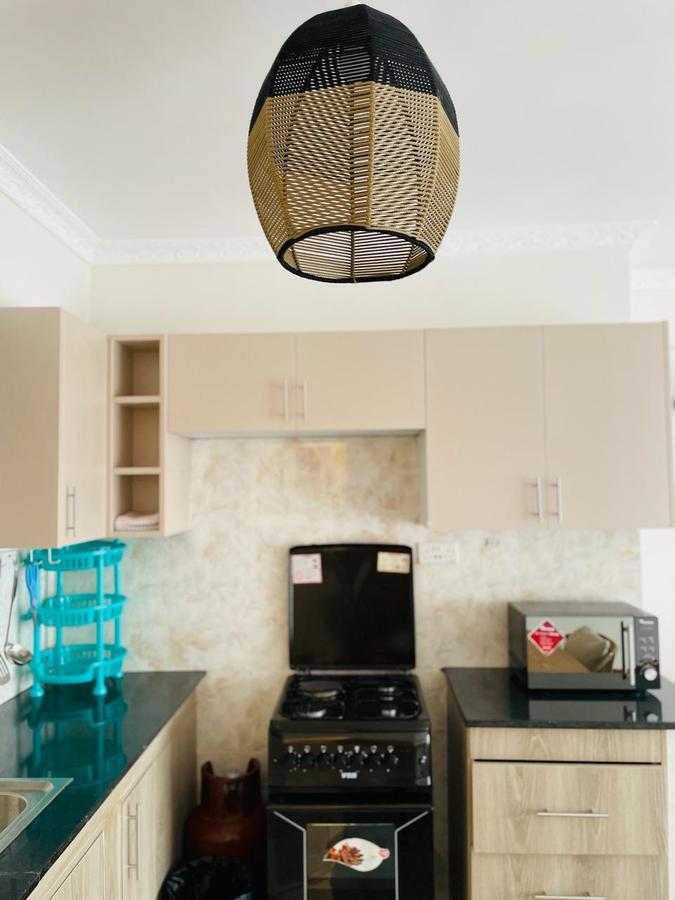 Serviced 1 Bed Apartment with En Suite at Westlands - 15