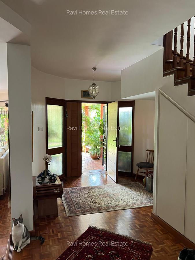 5 Bed Townhouse with En Suite at Arwings Kodhek - 5