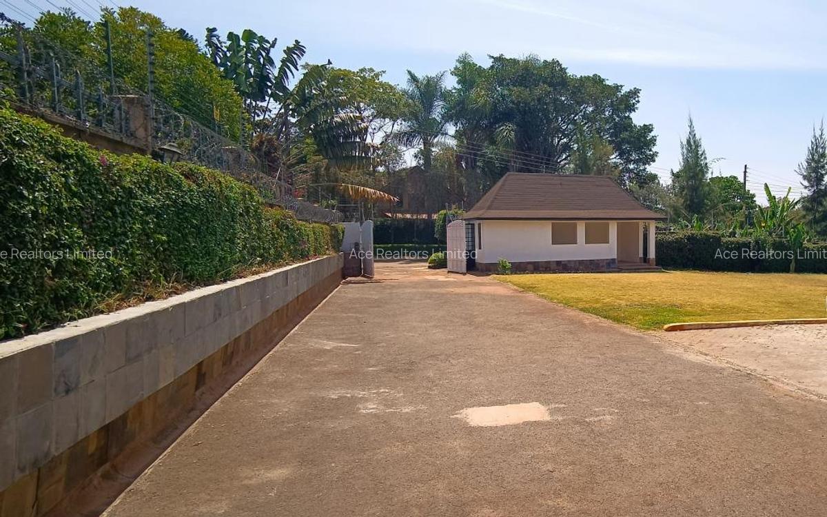 6 Bed House with En Suite at Kitisuru - 2