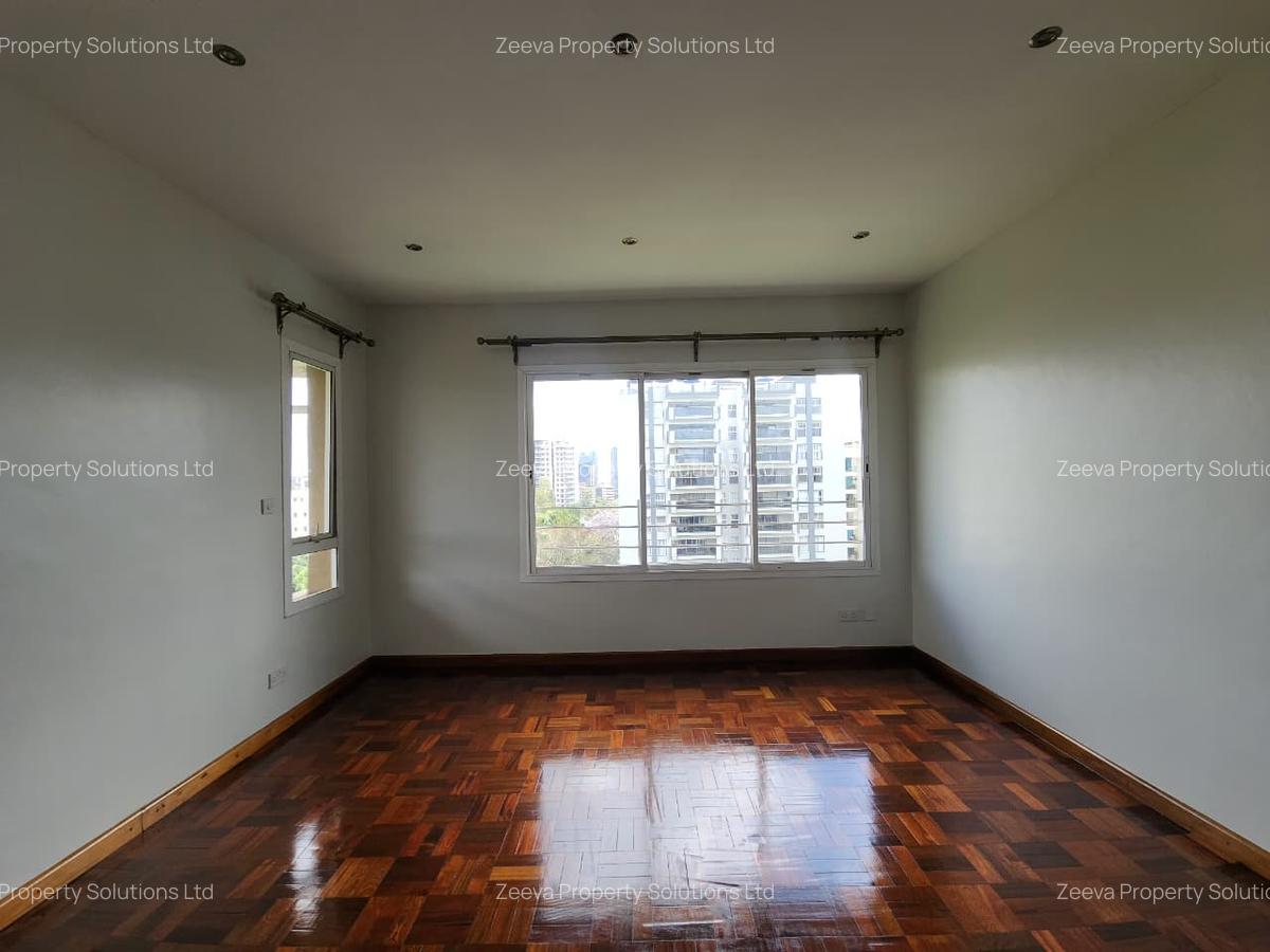 4 Bed Apartment with En Suite in Kileleshwa - 9