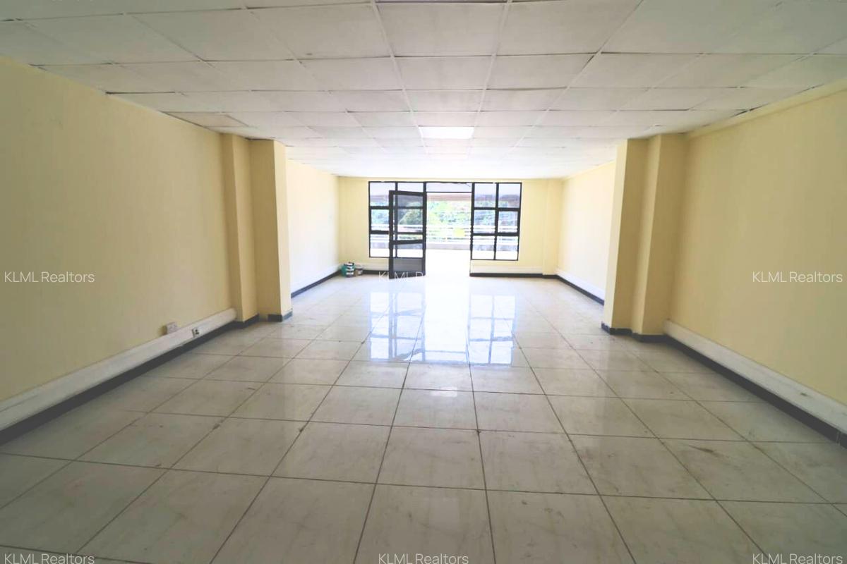 300 ft² Office with Service Charge Included in Westlands Area - 5