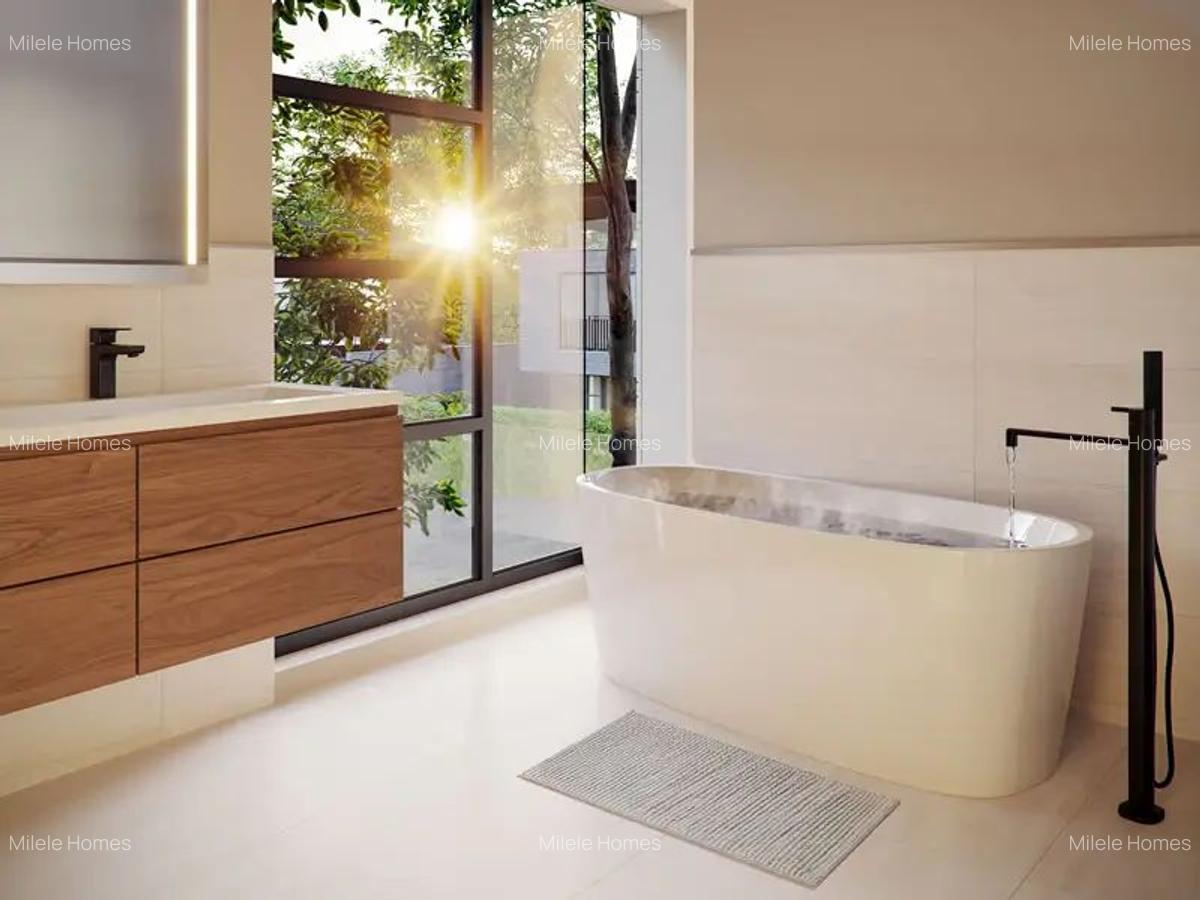 4 Bed Townhouse with En Suite at Kwaheri Road - 11