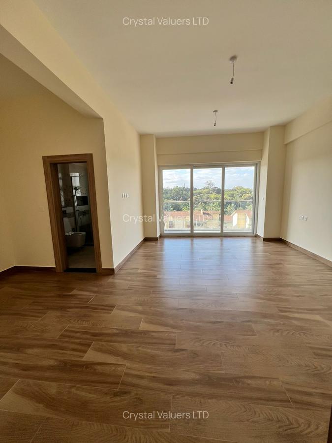 3 Bed Apartment with En Suite in Parklands - 1