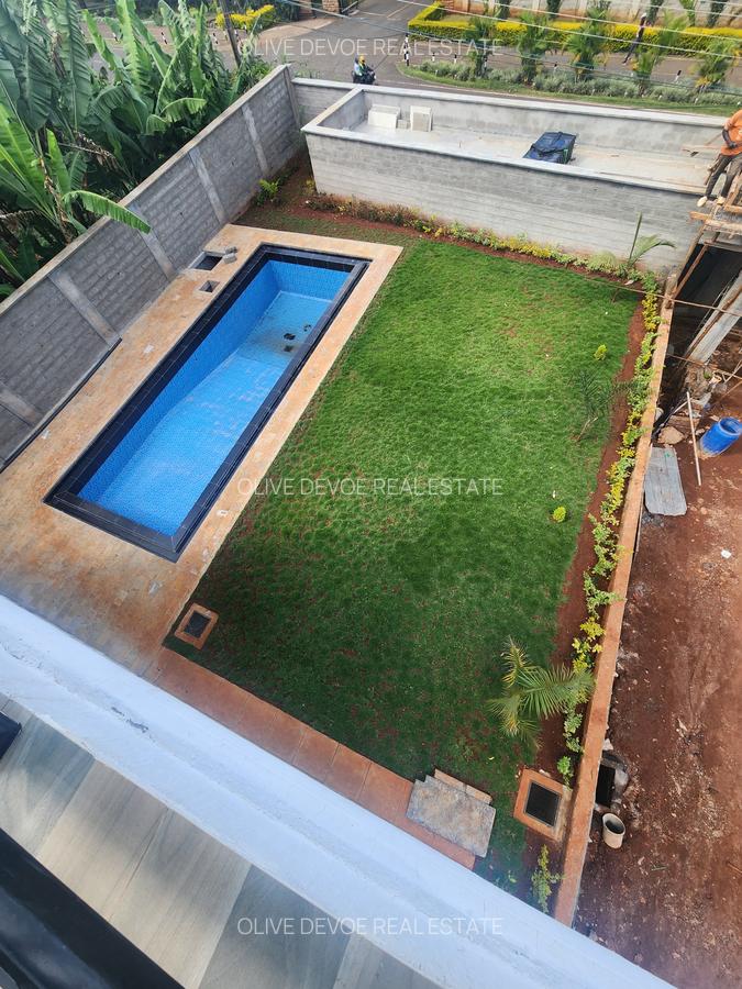 5 Bed Villa with En Suite in Lavington - 11