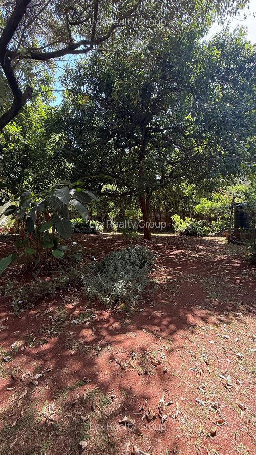 5 Bed Villa with En Suite in Lavington - 11