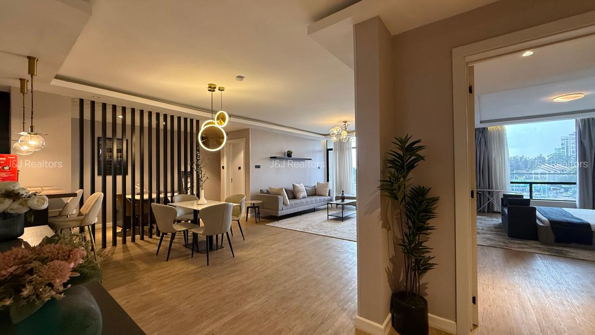 Furnished 2 Bed Apartment with En Suite in Brookside - 2