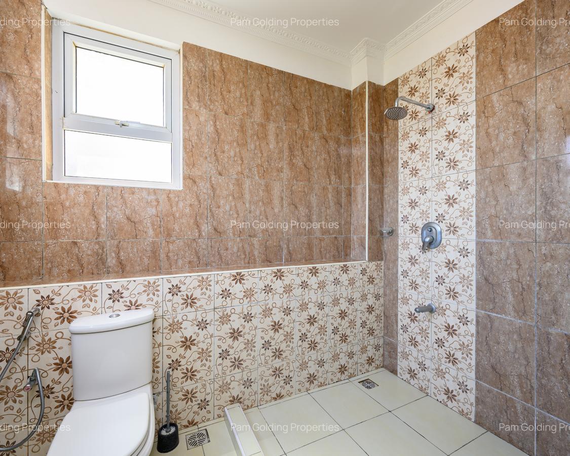 Furnished 3 Bed Apartment with En Suite at Mwamba Drive - 15