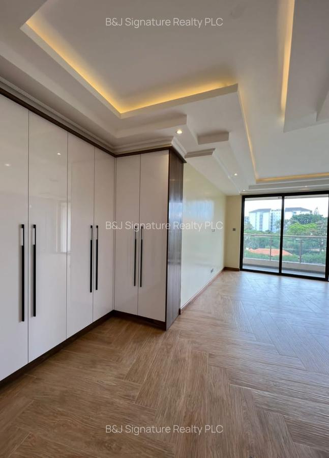 3 Bed Apartment with En Suite in Kileleshwa - 3