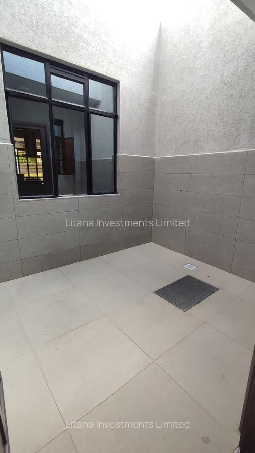 5 Bed House with En Suite at Kamakis - 19