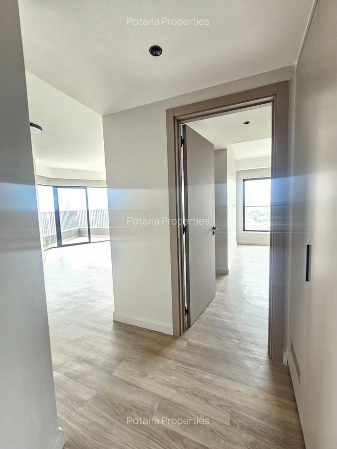 2 Bed Apartment with En Suite in Upper Hill - 9