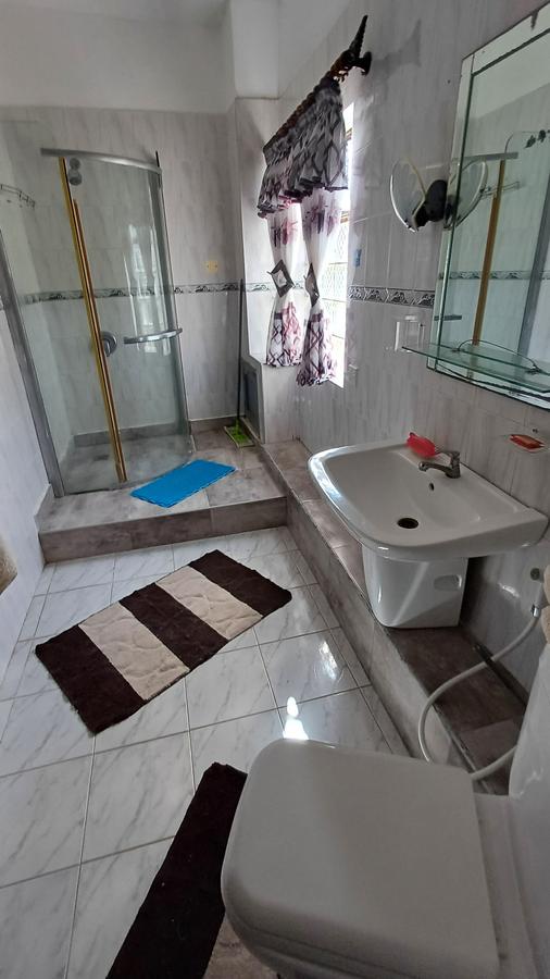 Serviced 1 Bed Apartment with En Suite at 2Nd Avenue Nyali - 7