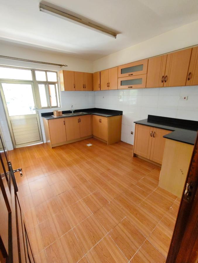 2 Bed Apartment with En Suite at Riara Road - 8