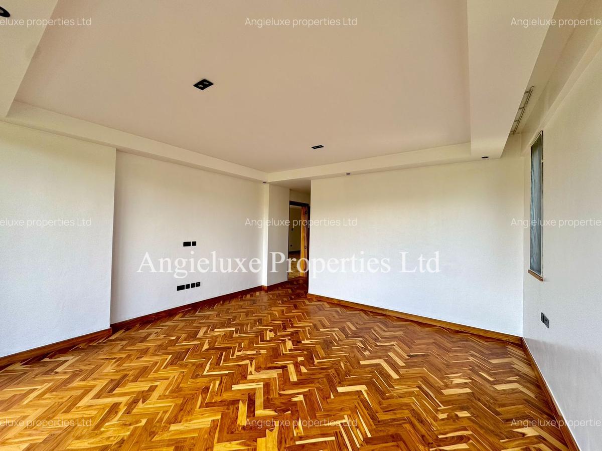 4 Bed Apartment with En Suite at Peponi Road - 14