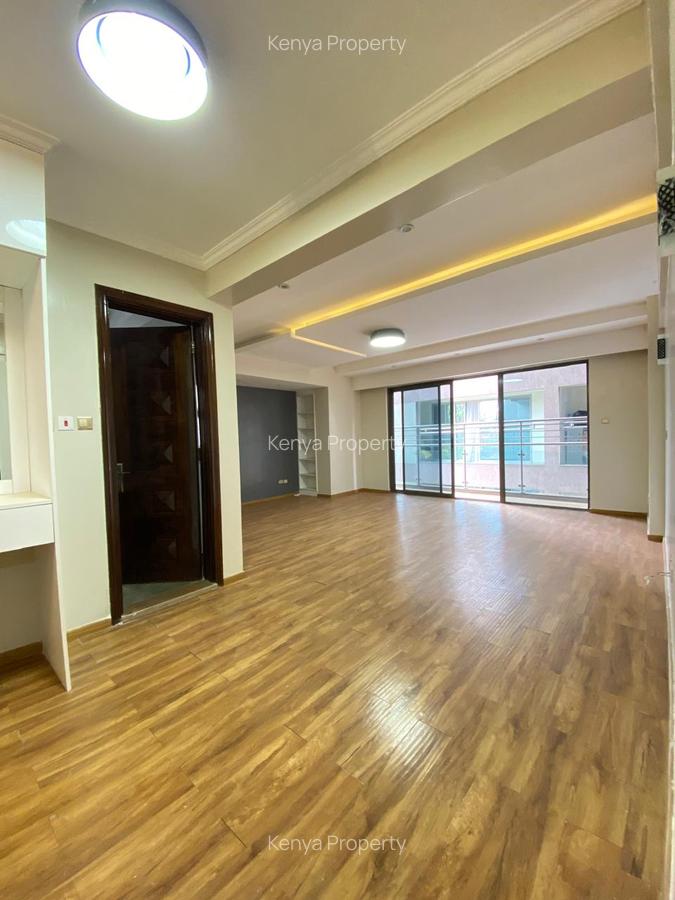 3 Bed Apartment with En Suite in Kilimani - 11